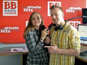 Judith Holofernes von WIR SIND HELDEN bei Jens im Studio